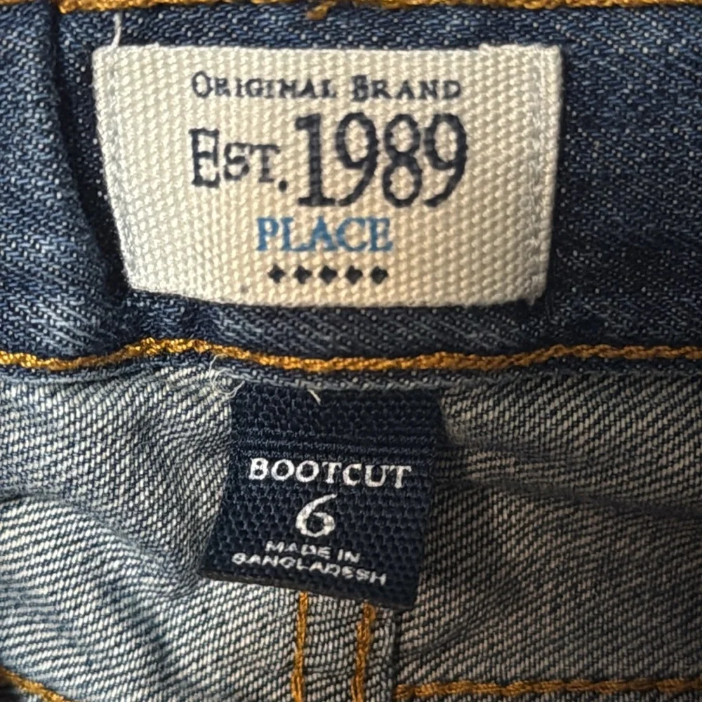 The Children’s Place Classic Blue Denim Jeans Size 6